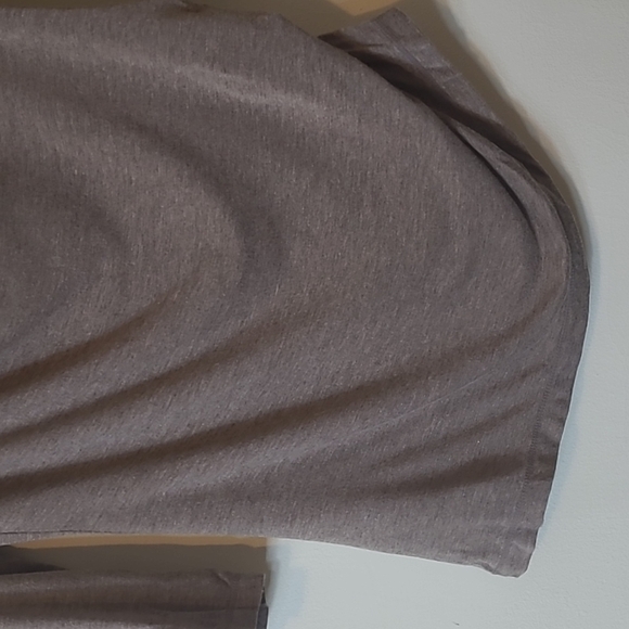 Studio M Rouched Top, Size Medium - Picture 2 of 9